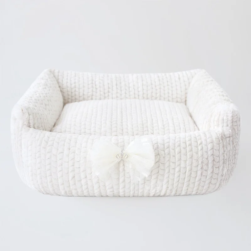 Dolce Dog Bed: Ivory