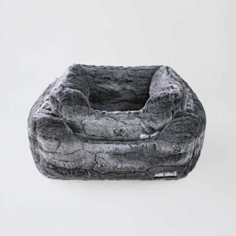 Deluxe Dog Bed: Granite